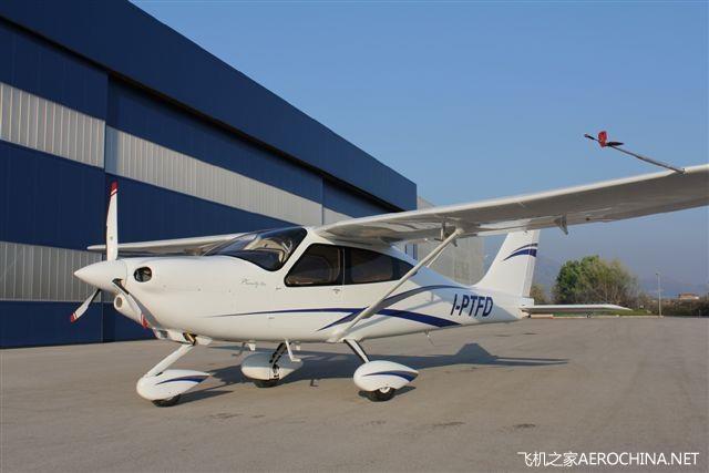 泰克南Tecnam - Tecnam P2010