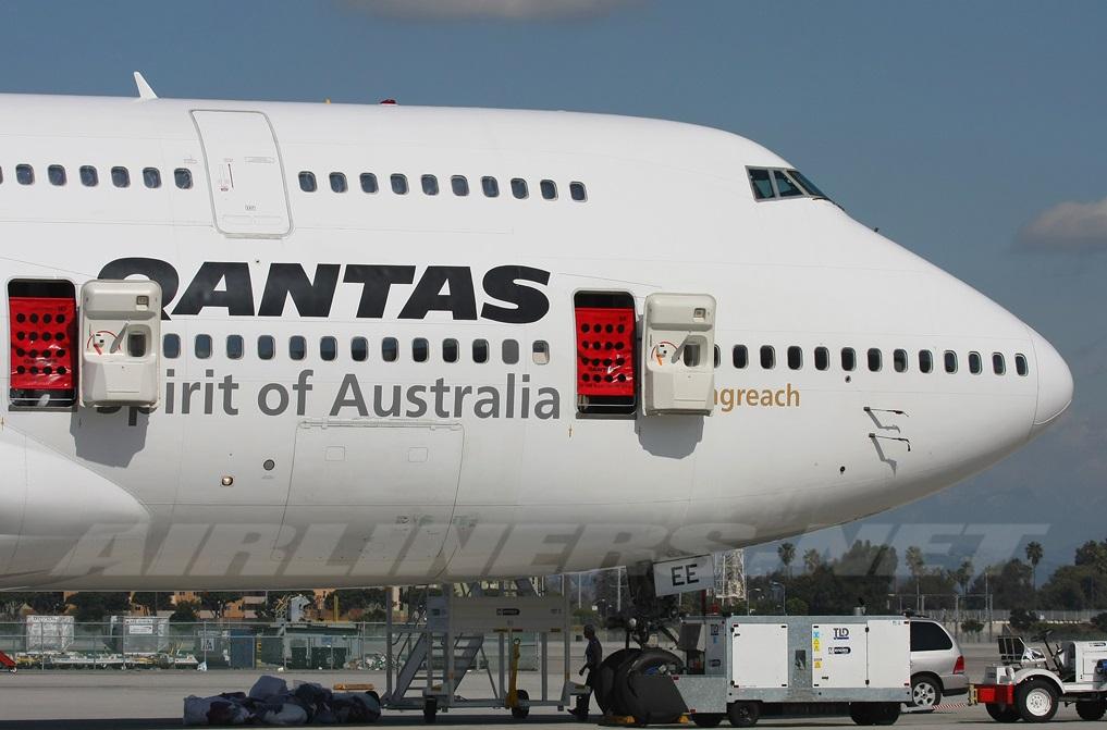 波音B747