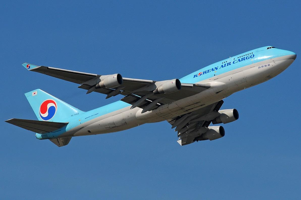 波音B747