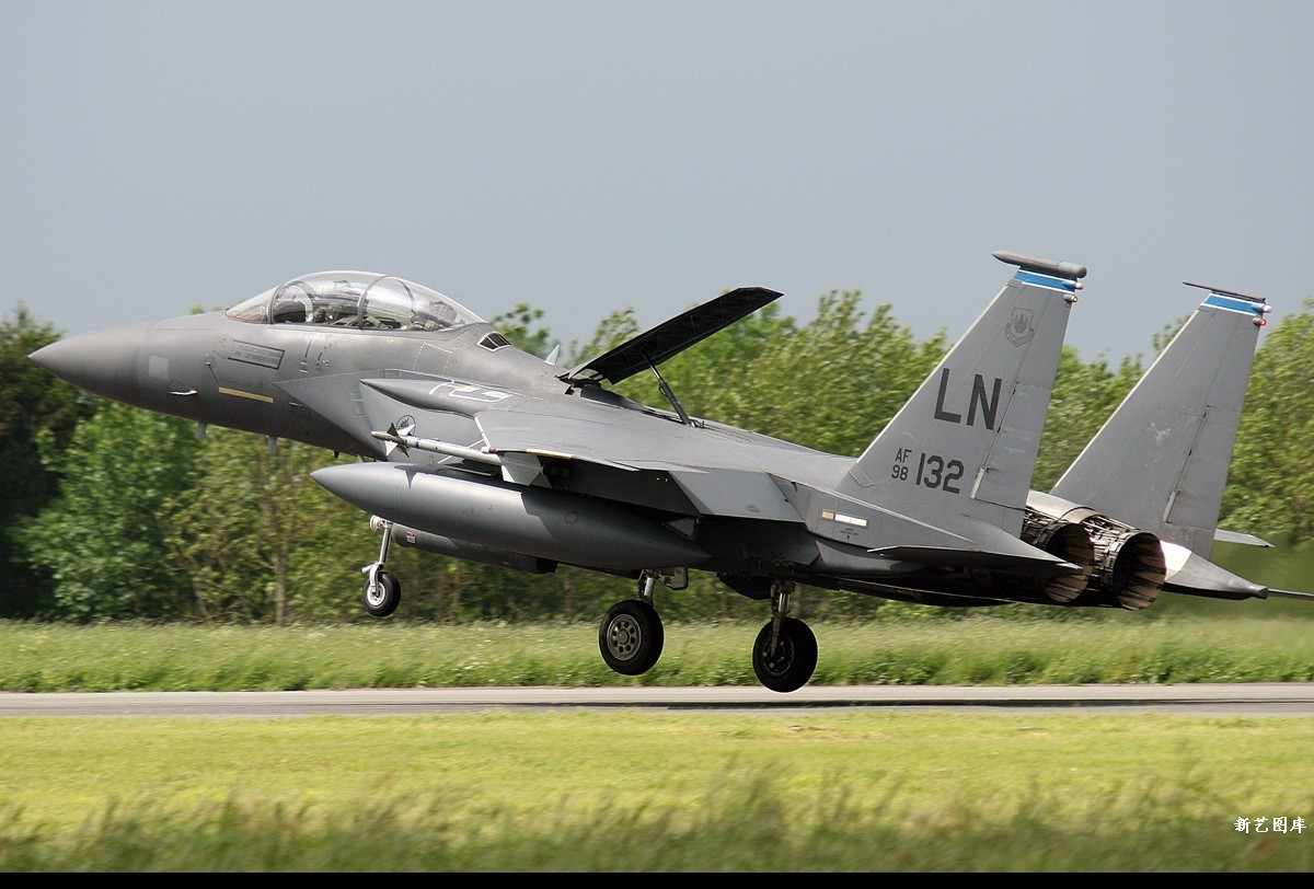  F-15战斗机