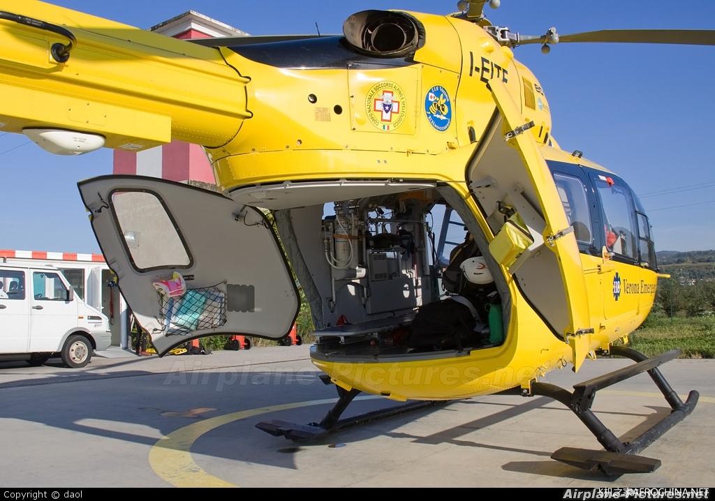 EC145