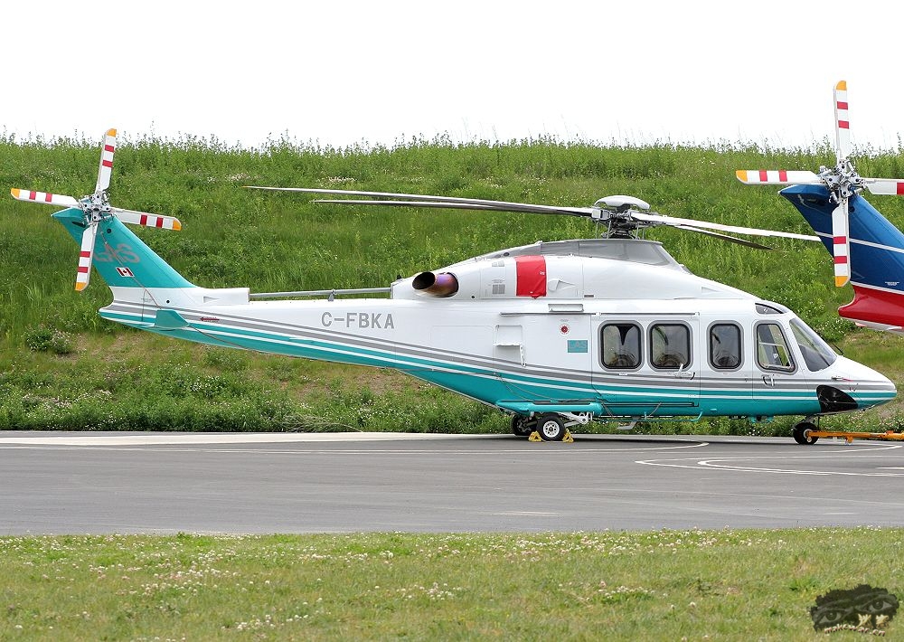 EC175