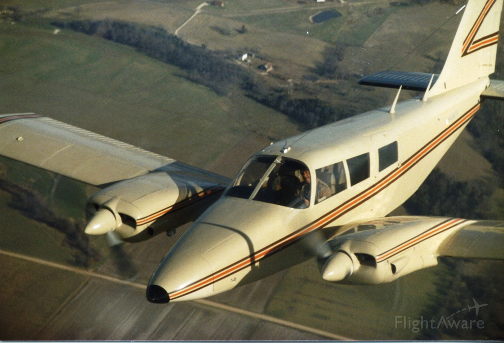 PA-34塞内卡