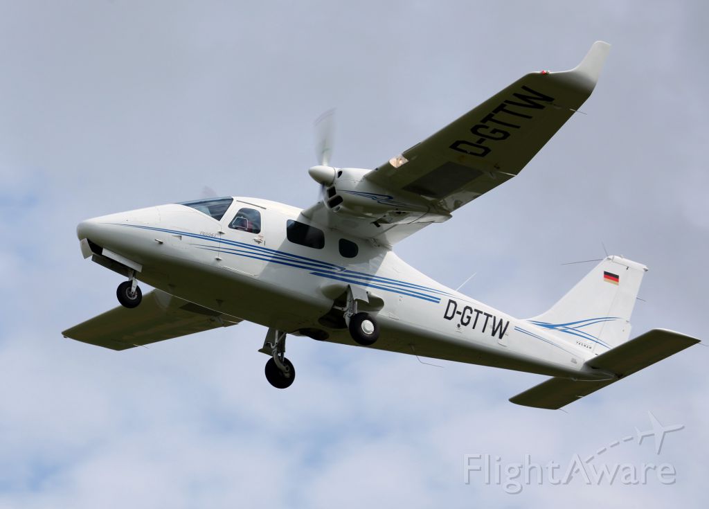 Tecnam P2006T