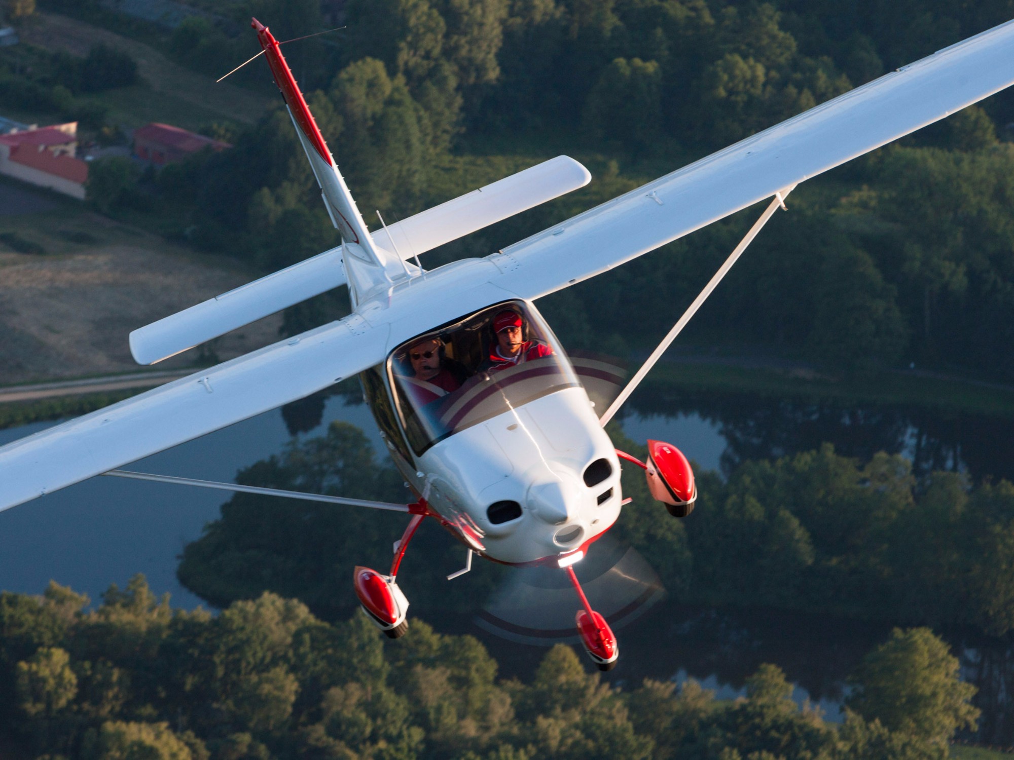 Tecnam P2010