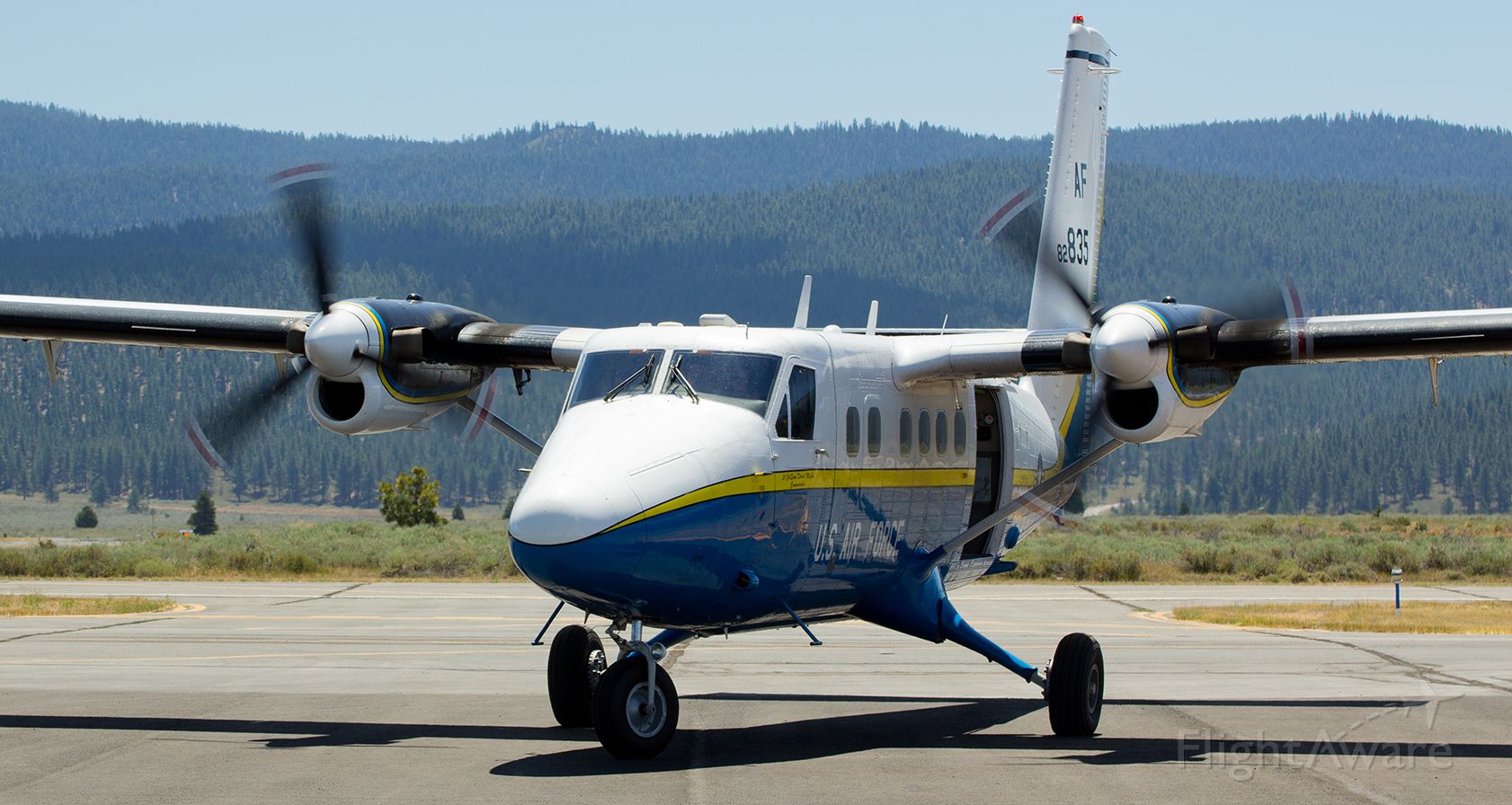 DHC-6双水獭