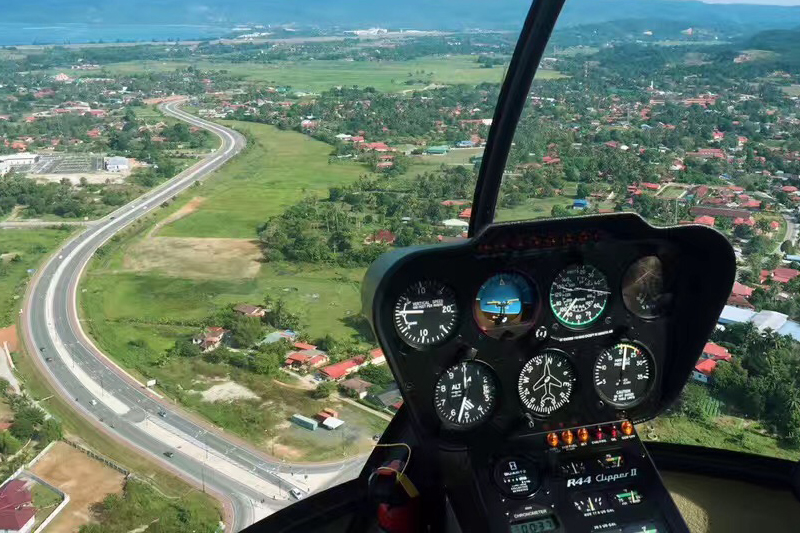 乘直升机 鸟瞰龙泉湖